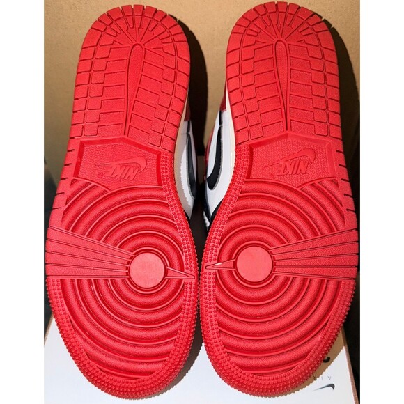 Air Jordan 1 Retro High OG ‘Black Toe Reimaged” - Size 4Y - Picture 5 of 5